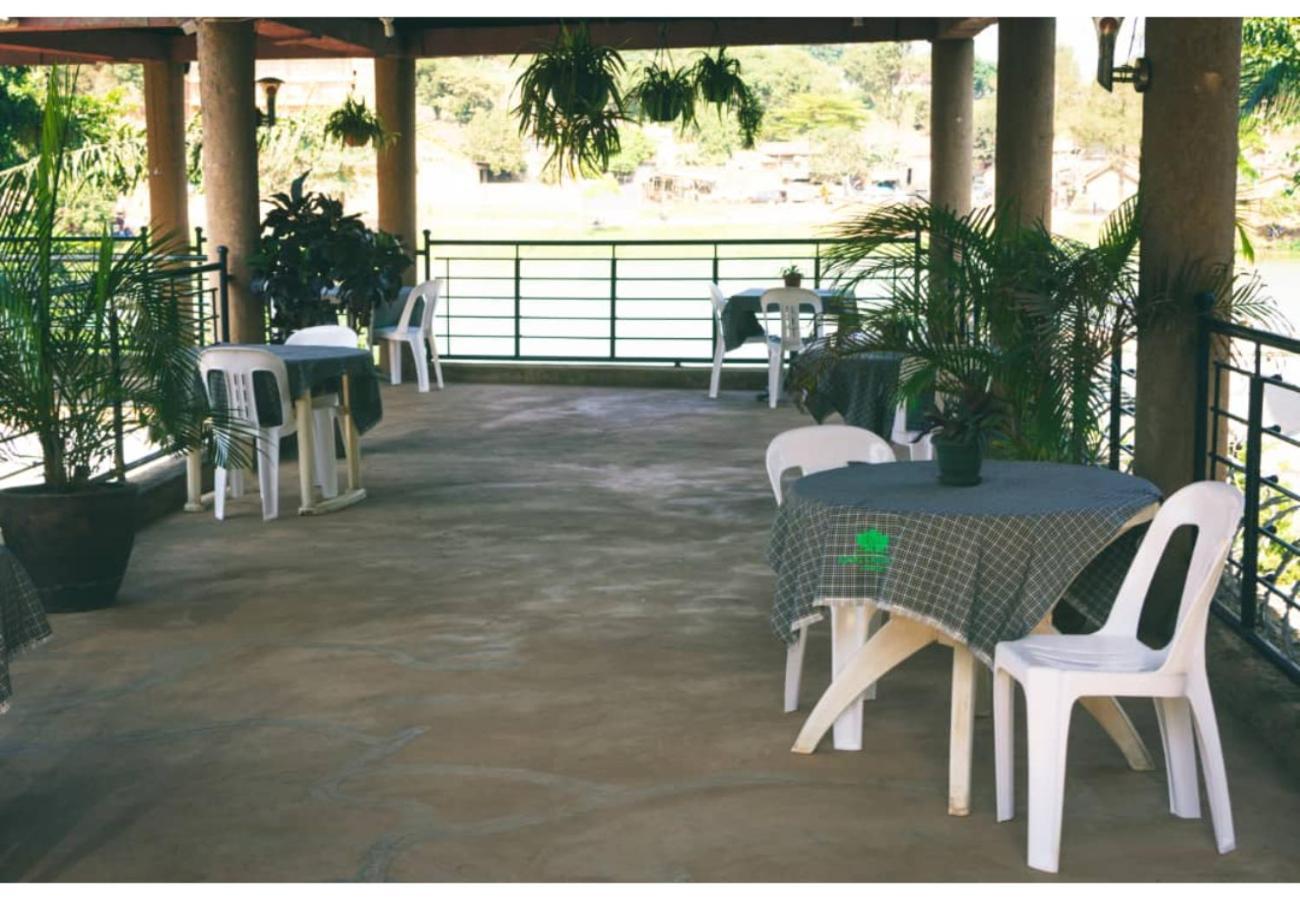 קמפאלה Royal Lake View Gardens מראה חיצוני תמונה